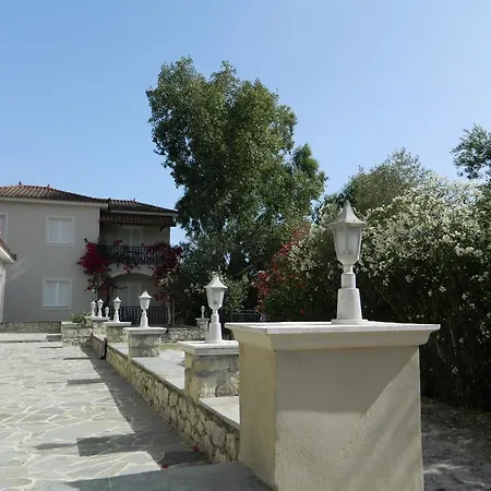 Studio Romantica Apartment