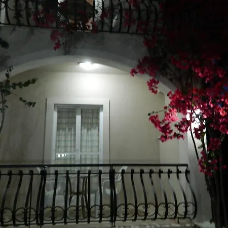 Studio Romantica Laganas